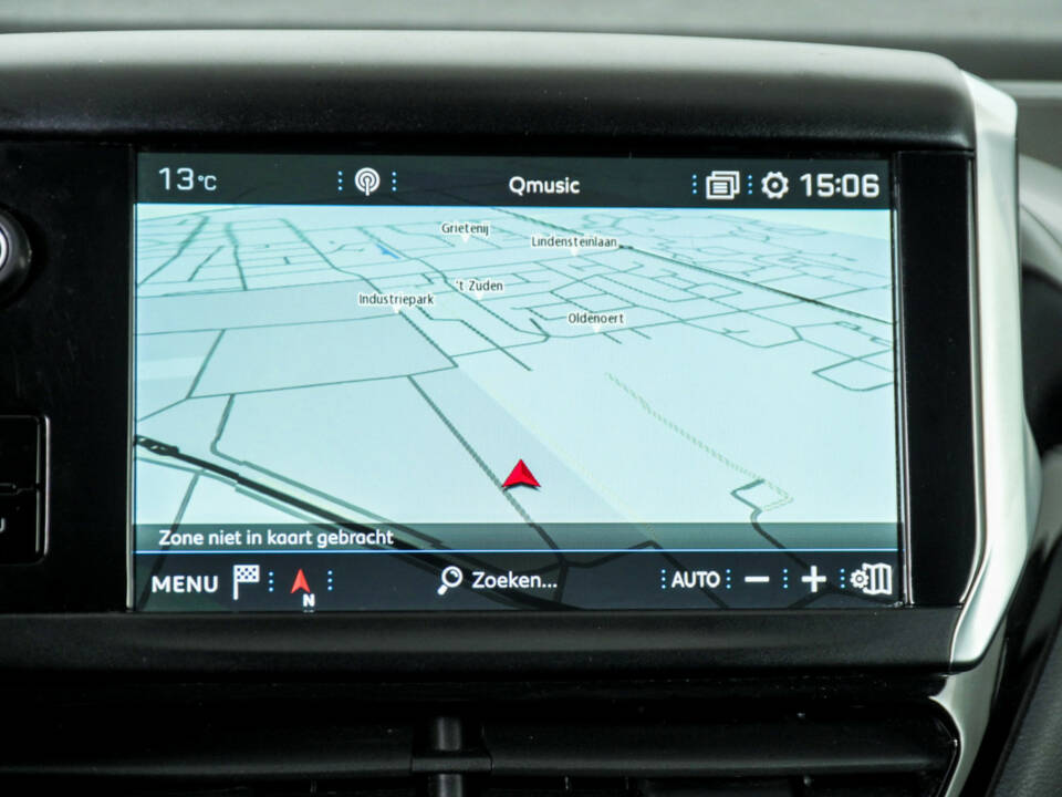 Image 29/50 of Peugeot 208 1.2 PureTech 82 (2019)