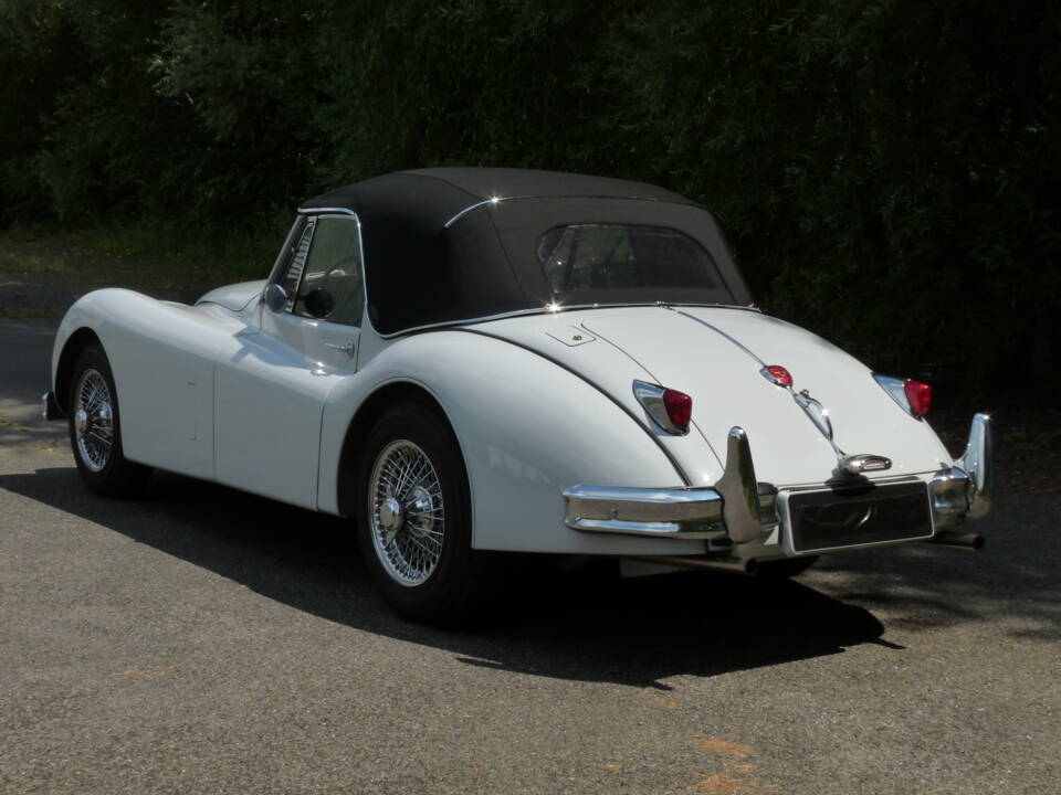 Bild 4/22 von Jaguar XK 140 SE DHC (1957)