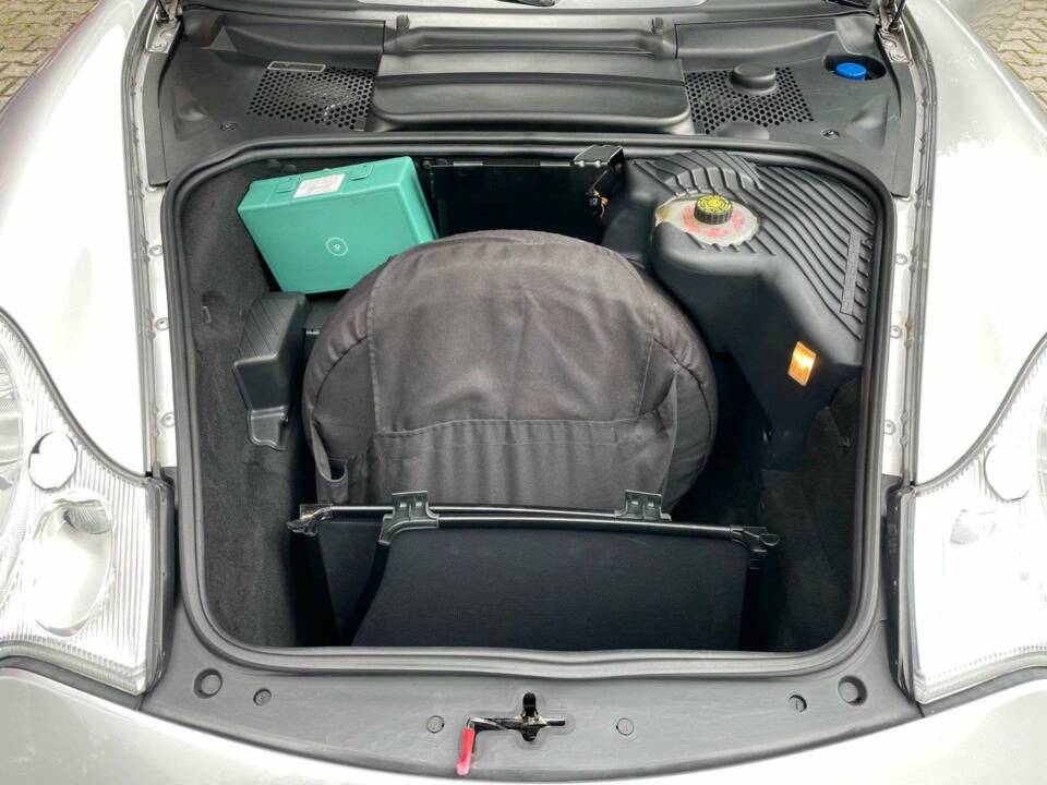 Bild 19/20 von Porsche 911 Carrera (2004)