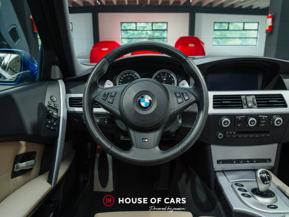 Bild 17/25 von BMW M5 (2005)