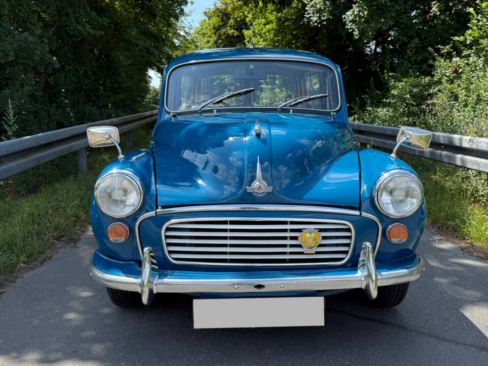 Immagine 7/22 di Morris Minor 1000 Traveller (1970)
