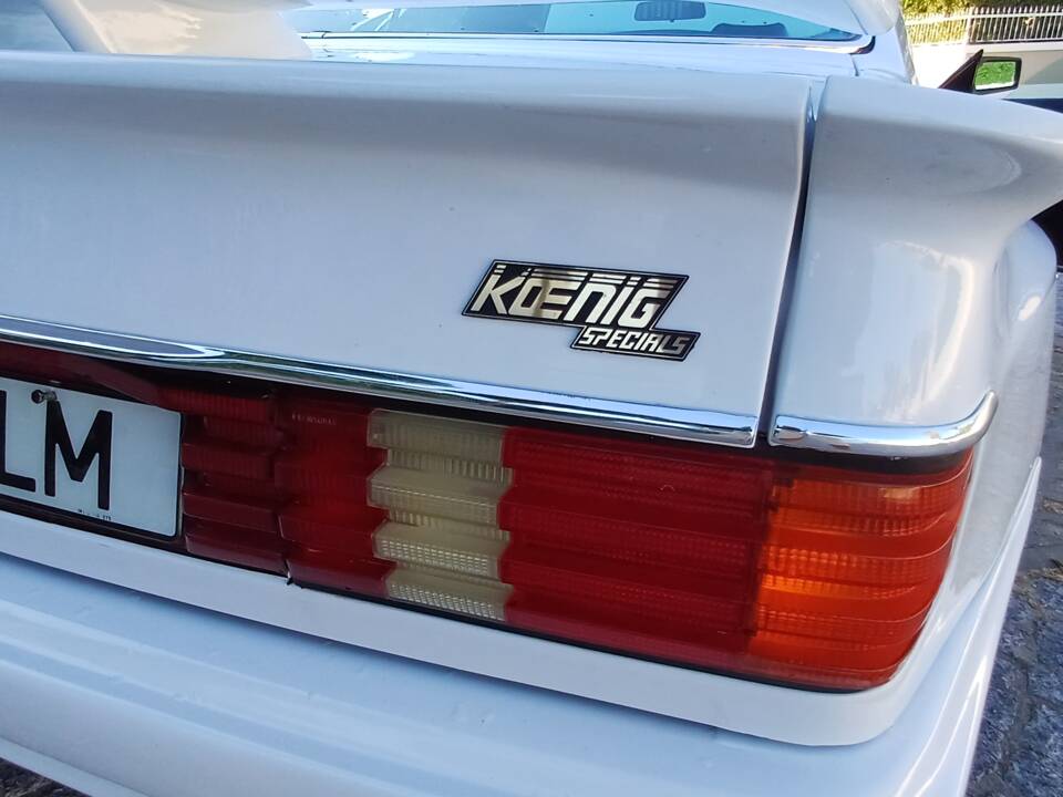 Image 61/65 of Mercedes-Benz 380 SEC (1985)