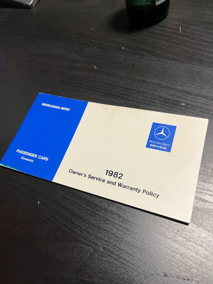Afbeelding 130/146 van Mercedes-Benz 380 SL (1982)