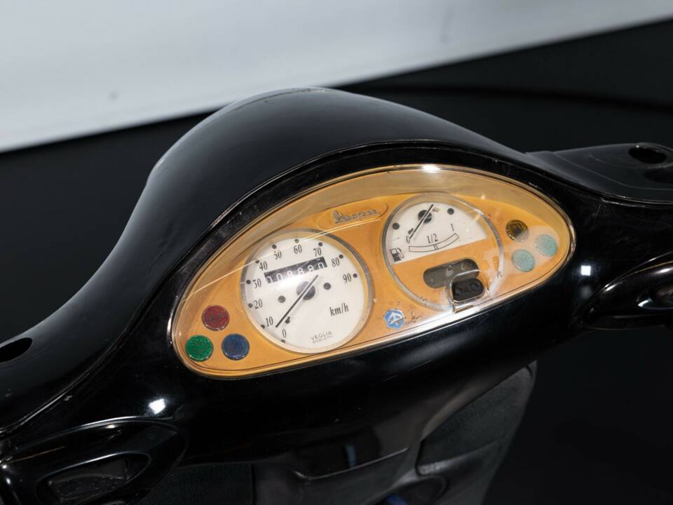 Bild 20/22 von Piaggio Vespa ET2 50 (1997)
