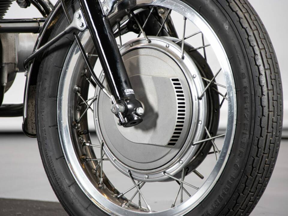 Immagine 30/50 di Laverda 750 SF (1971)