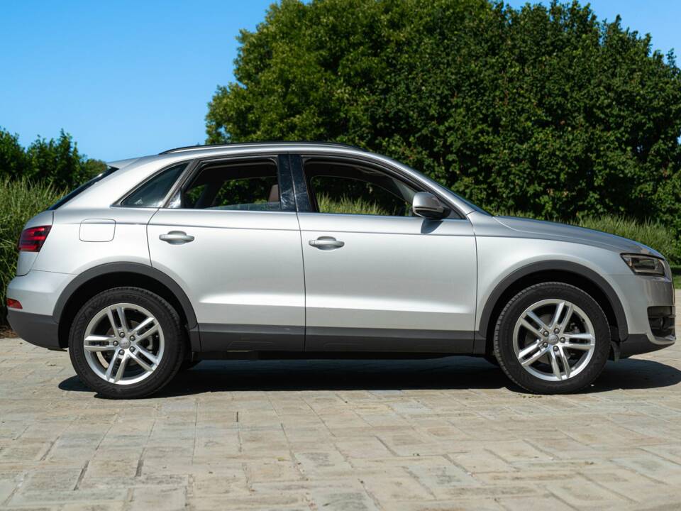 Bild 4/50 von Audi Q3 2.0 TDI quattro (2012)