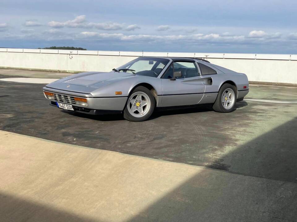 Image 4/14 of Ferrari 328 GTS (1986)