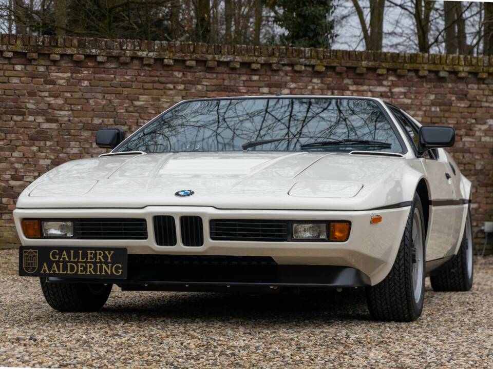 Immagine 7/50 di BMW M1 (1982)