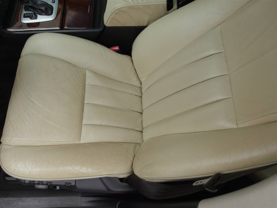 Bild 19/97 von Volvo XC90 V8 (2005)