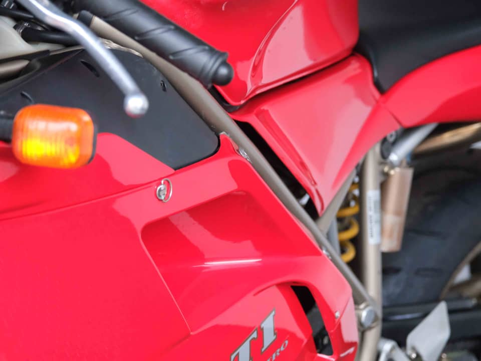 Bild 31/93 von Ducati 916 Strada (1994)