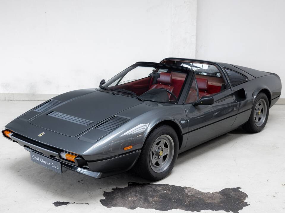 Bild 39/40 von Ferrari 308 GTS Quattrovalvole (1984)