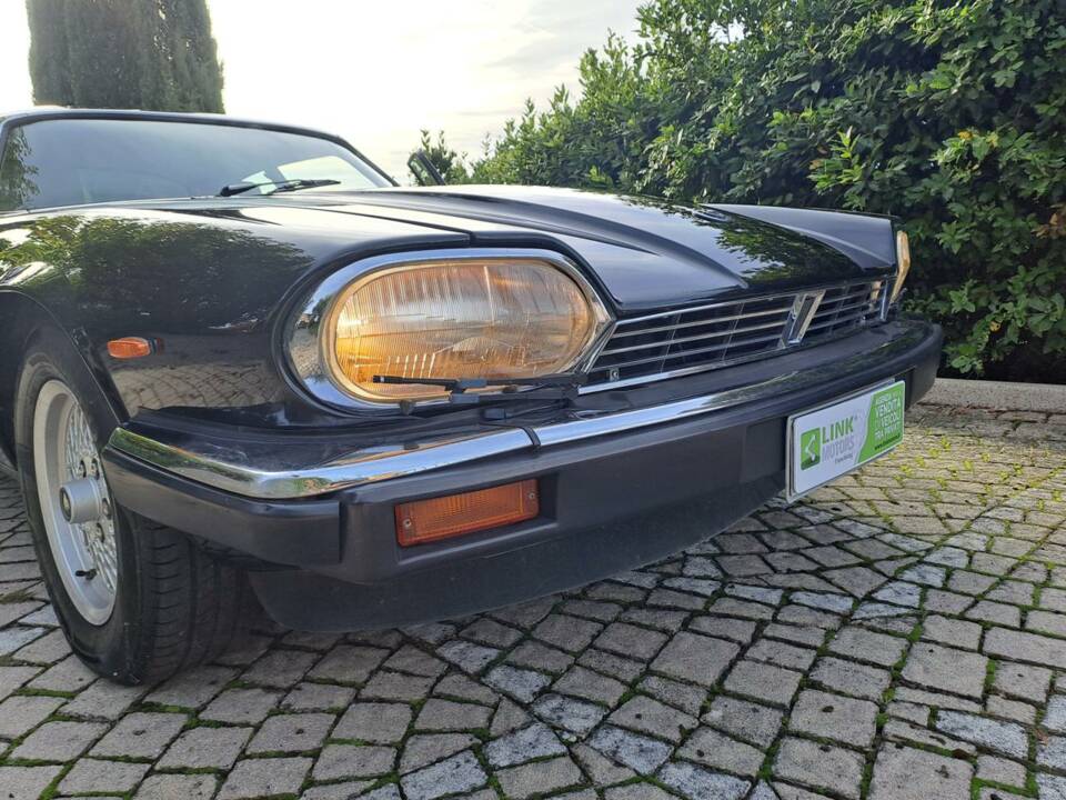 Image 33/40 of Jaguar XJ-S 3.6 (1987)