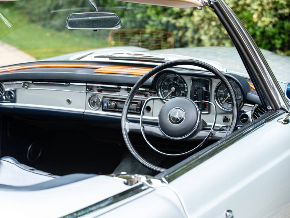 Bild 16/41 von Mercedes-Benz 250 SL (1967)