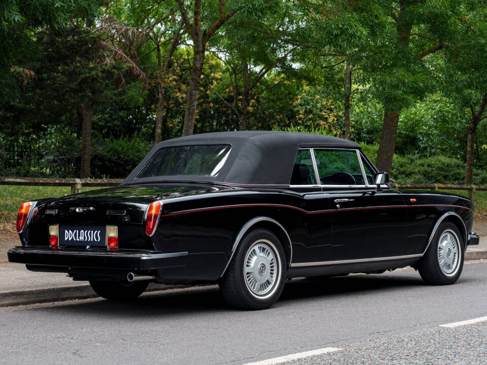 Image 8/28 of Bentley Continental (1988)