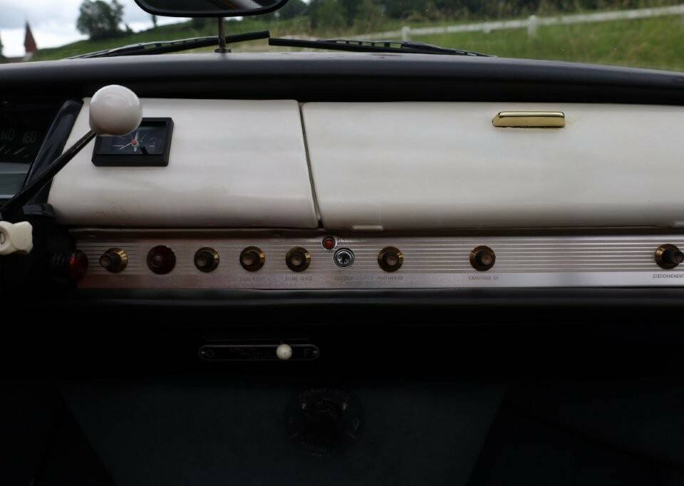 Imagen 27/37 de Citroën ID 19 (1964)