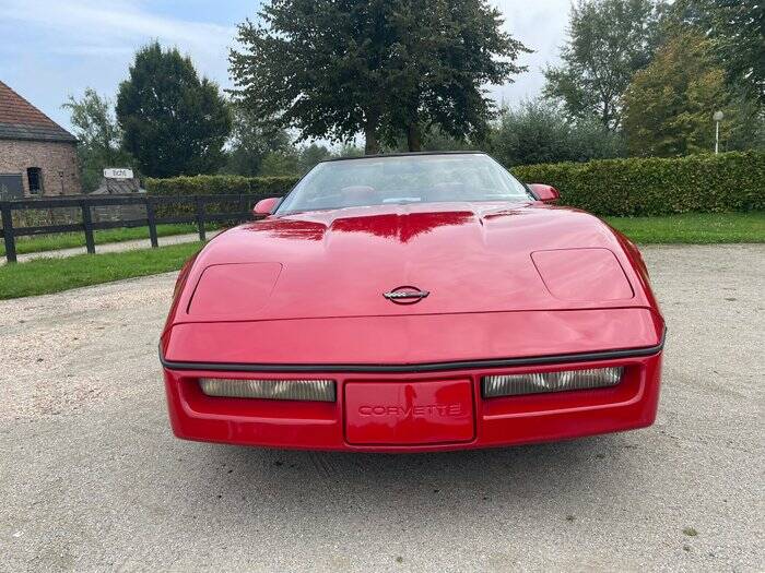 Bild 4/7 von Chevrolet Corvette Convertible (1986)