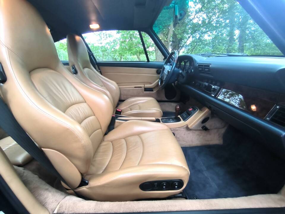 Imagen 50/65 de Porsche 911 Carrera (1994)