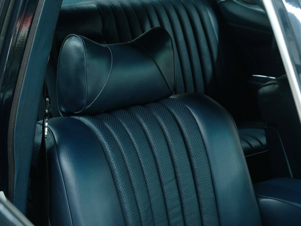 Image 31/50 de Mercedes-Benz 450 SE (1973)
