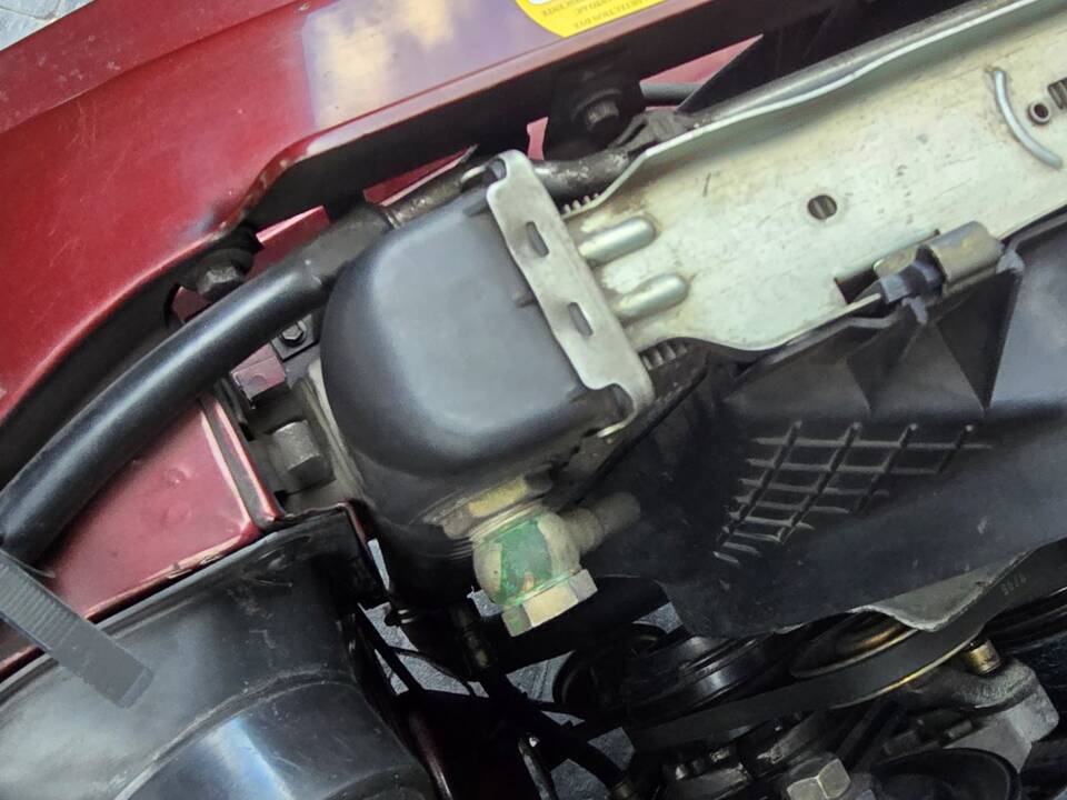 Image 29/34 of Mercedes-Benz 500 SL (1986)