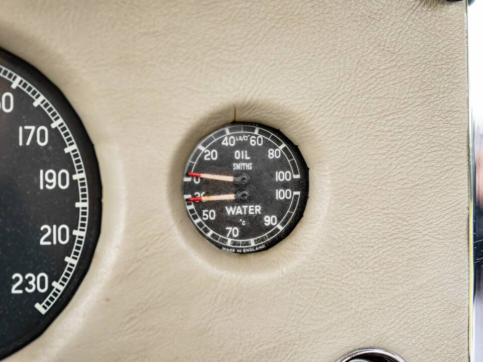 Bild 51/100 von Jaguar XK 150 DHC (1959)