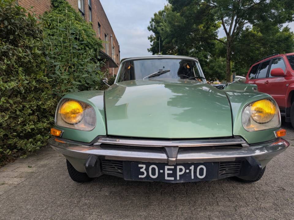 Image 1/25 of Citroën DS 23 Pallas (1975)