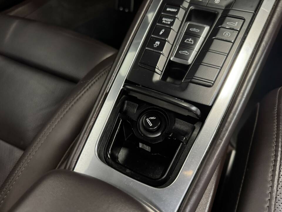 Image 37/50 of Porsche 911 Carrera S (2013)
