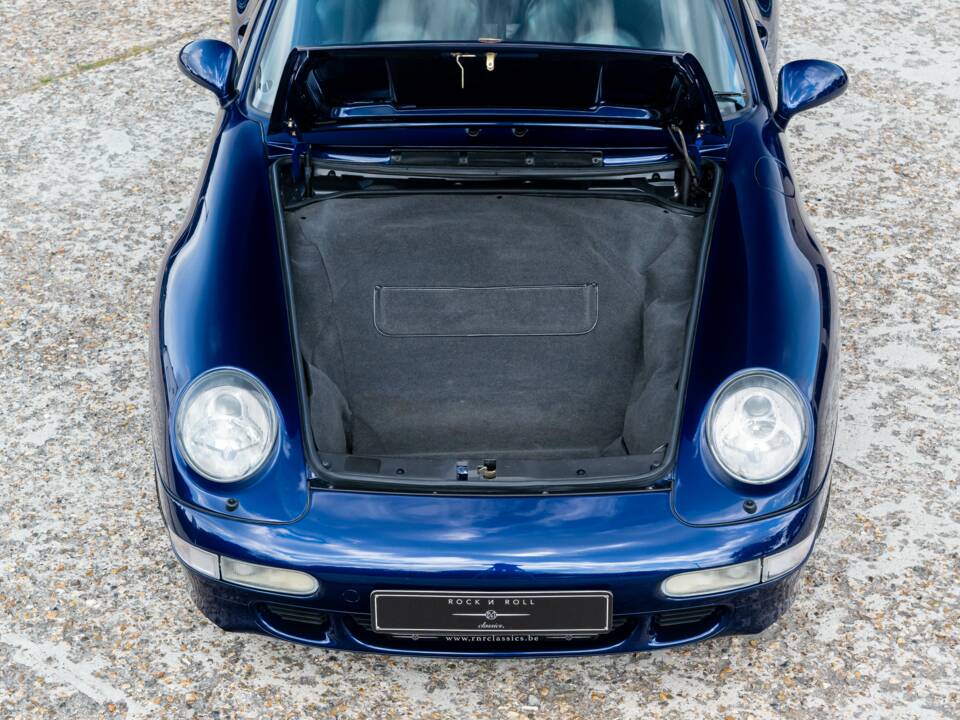 Image 27/31 of Porsche 911 Turbo (1995)