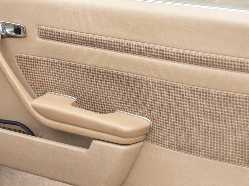 Bild 18/50 von Mercedes-Benz 350 SL (1979)