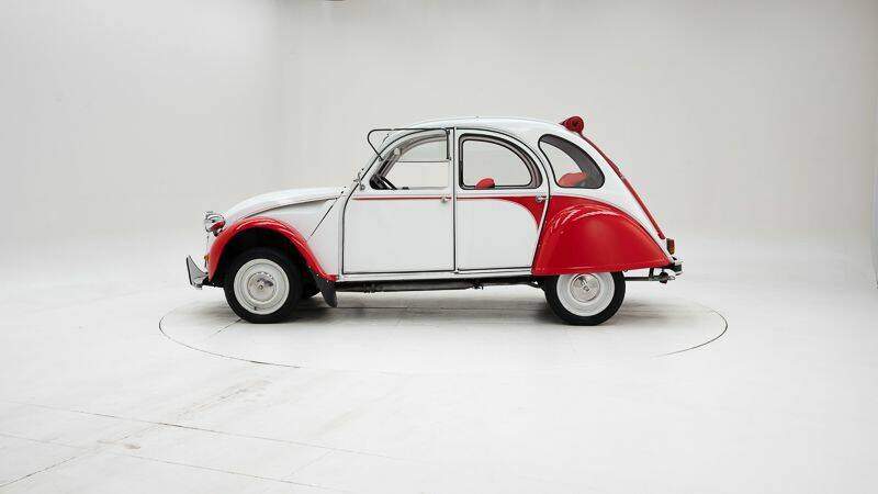 Image 8/15 de Citroën 2 CV 6 Club (1985)