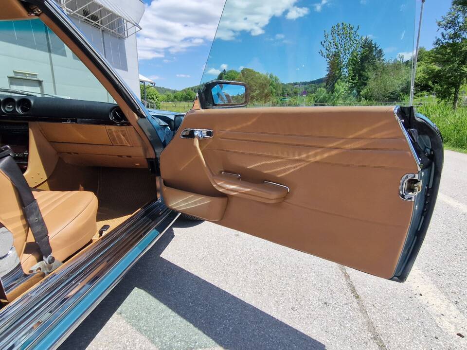 Image 37/53 de Mercedes-Benz 560 SL (1986)