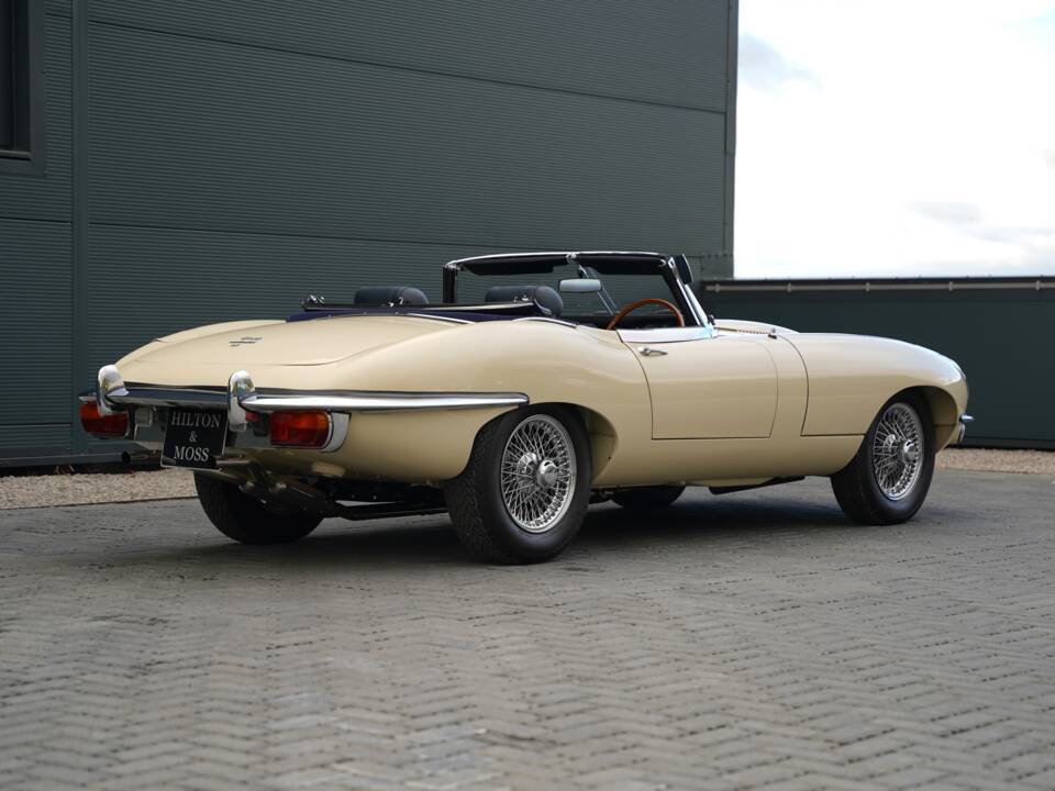 Imagen 32/50 de Jaguar E-Type (1969)