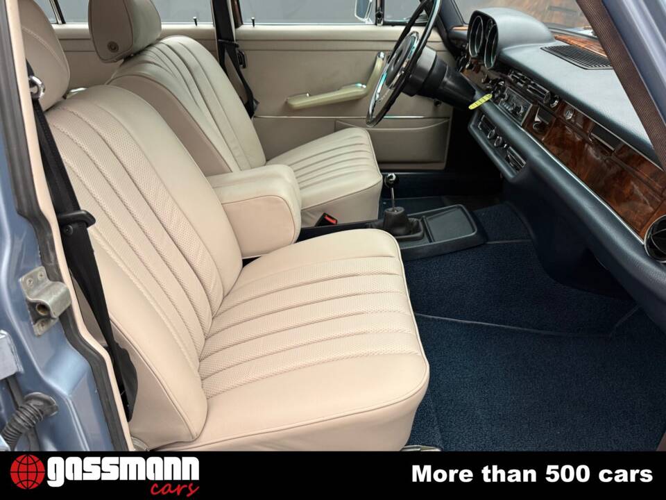 Image 12/15 of Mercedes-Benz 280 SE 3,5 (1971)