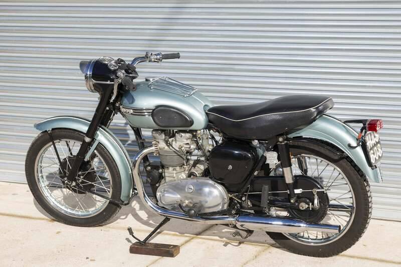 Image 27/46 of Triumph Tiger 100 II (1954)