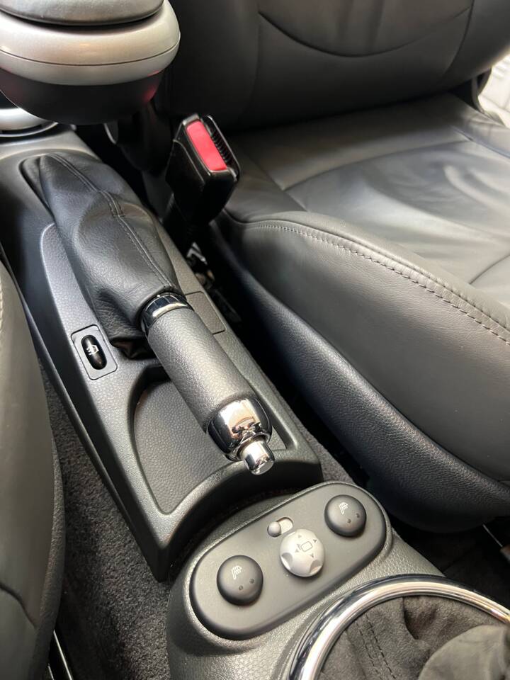 Image 37/40 de Mini Cooper S JCW (2005)