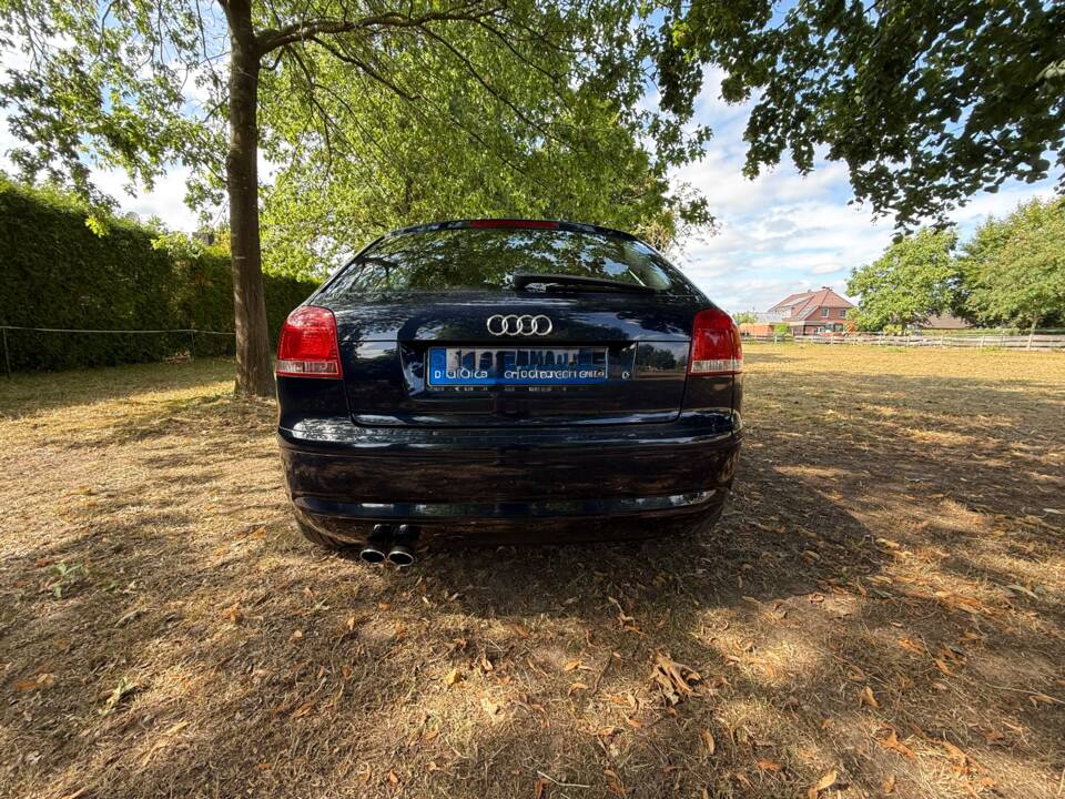 Image 6/23 of Audi A3 3.2 (2004)