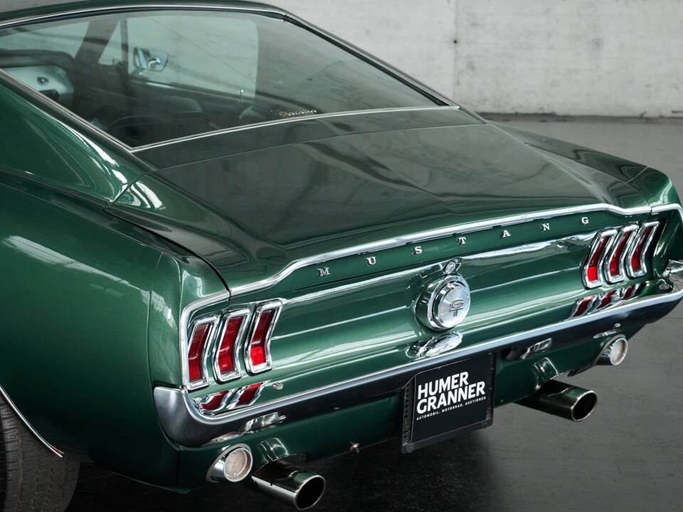 Image 18/50 of Ford Mustang 390 GTA (1967)