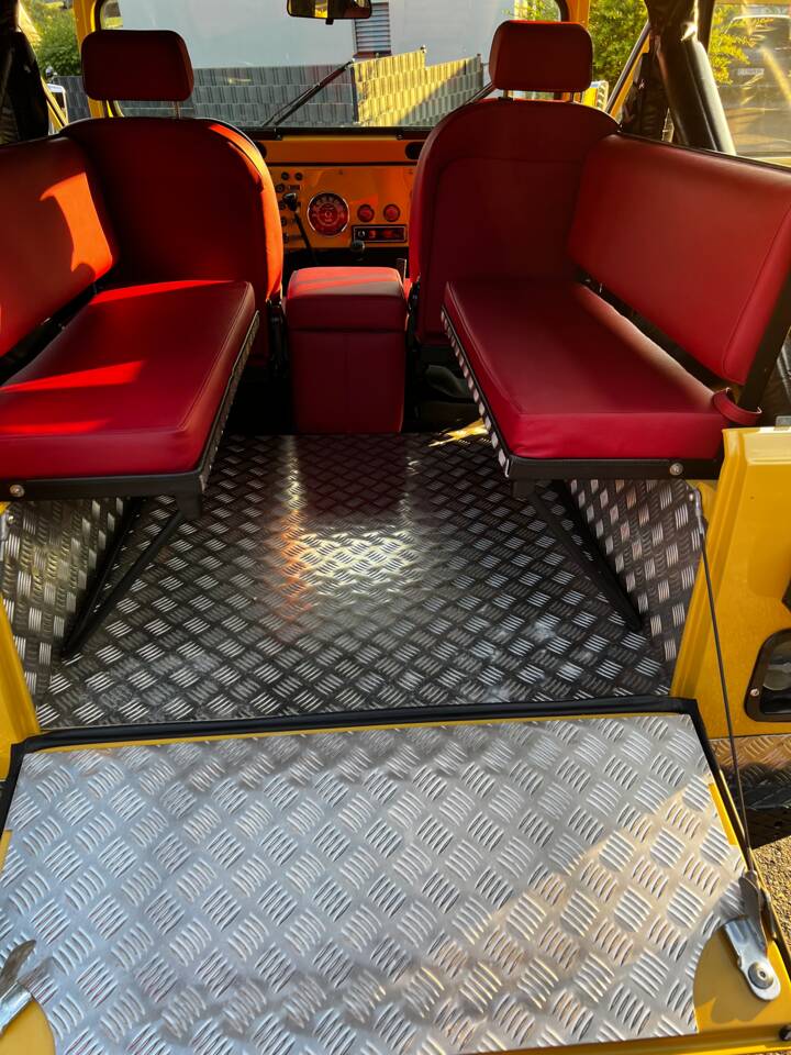 Image 20/88 de Jeep CJ-7 2.4L Diesel (1980)
