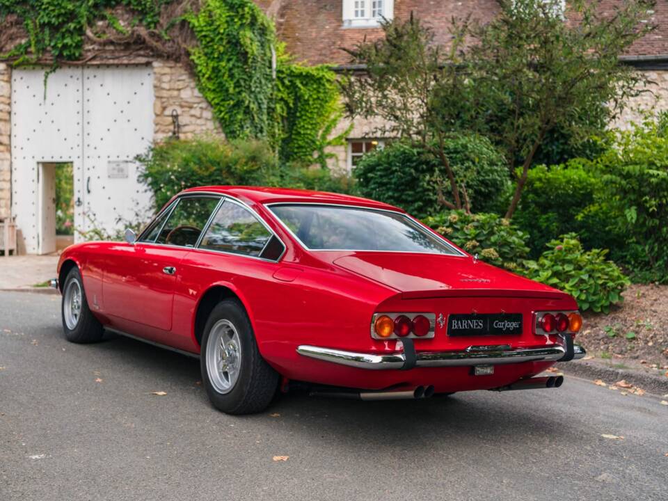 Obraz 2/15 pojazdu Ferrari 365 GT 2+2 (1970)