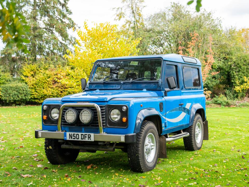 Bild 18/50 von Land Rover Defender 90 &quot;50th Anniversary&quot; (1999)
