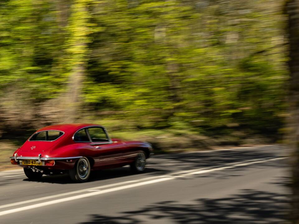 Imagen 3/25 de Jaguar Type E (2+2) (1969)