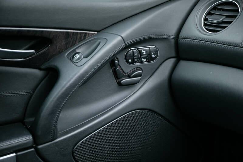 Image 29/41 de Mercedes-Benz SL 63 AMG (2008)