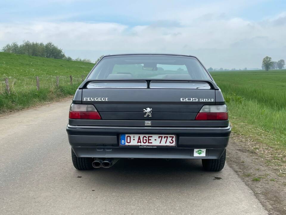 Immagine 3/7 di Peugeot 605 3.0 V6 12V (1990)