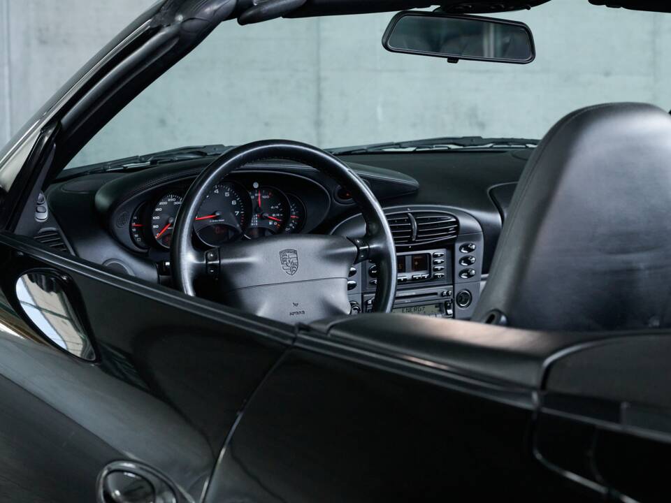 Bild 15/50 von Porsche 911 Carrera (1998)