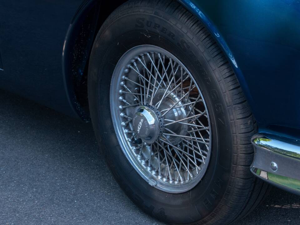 Bild 16/50 von Jaguar Mk II 2.4 (1964)