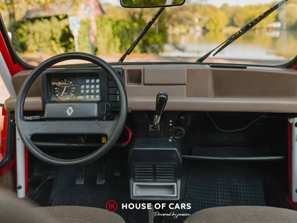 Bild 35/52 von Renault R 4 (1989)