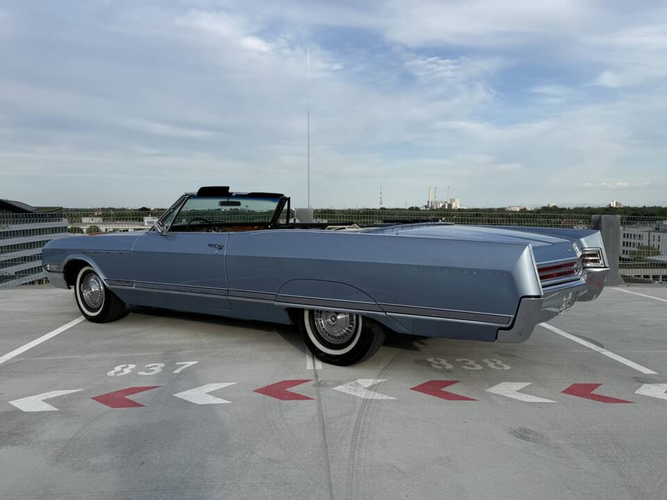Afbeelding 9/28 van Buick Electra 225 Custom (1965)