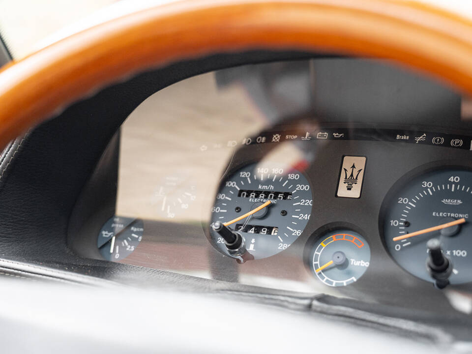 Bild 48/56 von Maserati Spyder (1991)