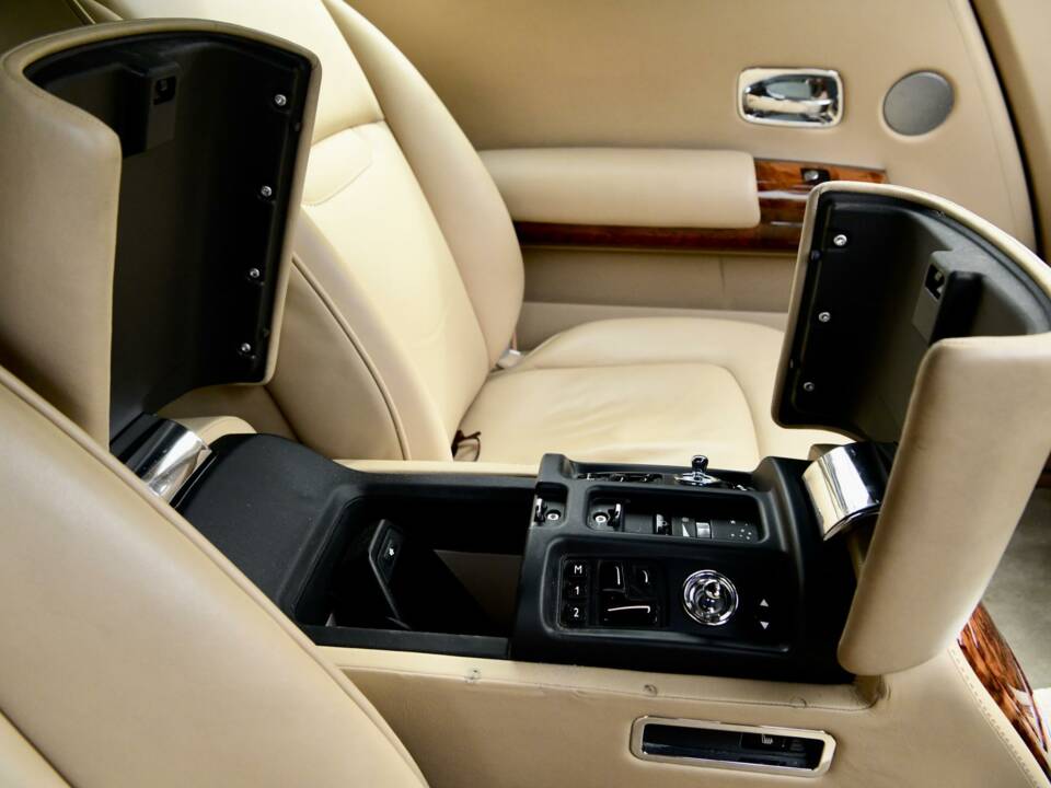 Immagine 41/50 di Rolls-Royce Phantom Coupé (2010)