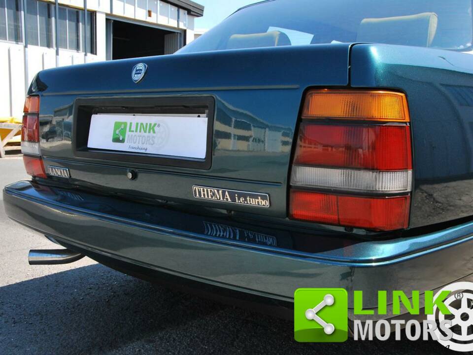 Afbeelding 8/10 van Lancia Thema I.E. Turbo (1986)