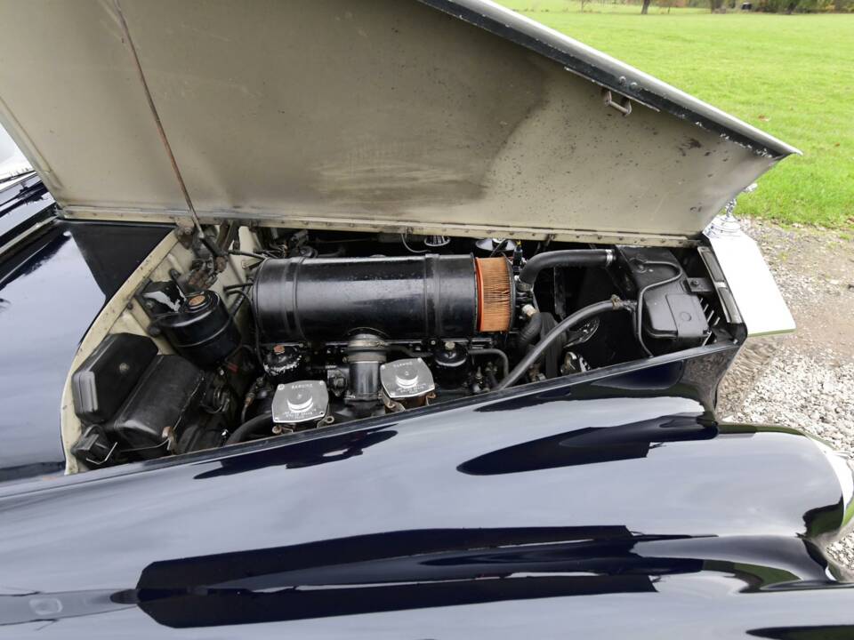 Image 38/50 of Rolls-Royce Silver Cloud I (1958)